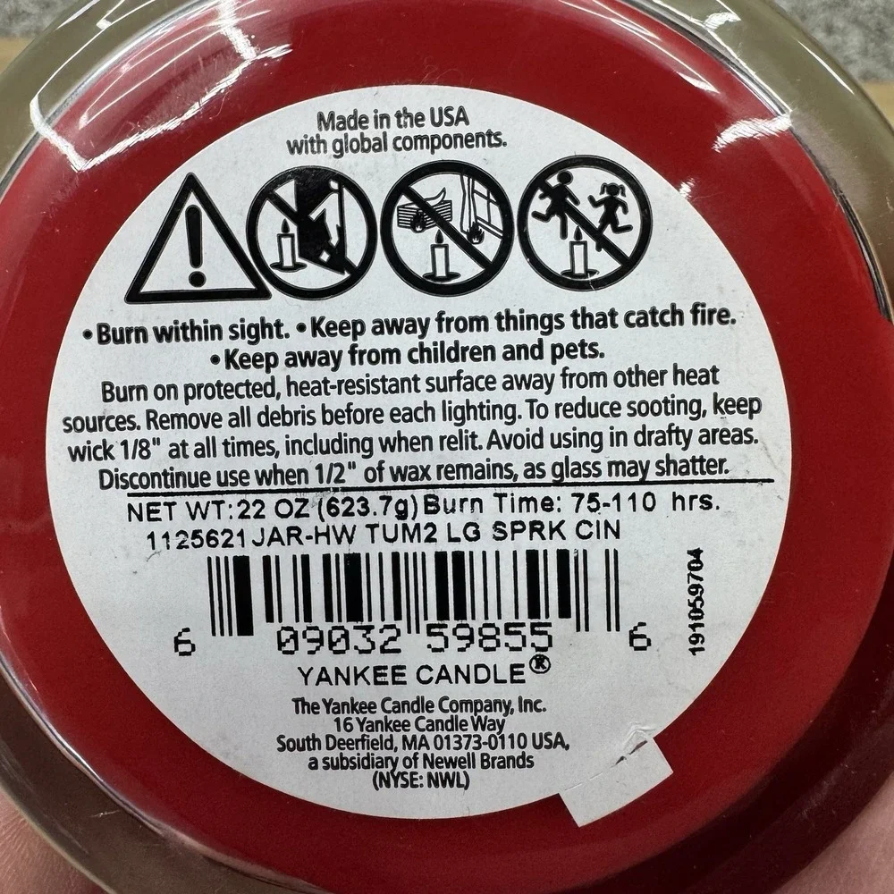 Yankee Candle SPARKLING CINNAMON Hint Of Cloves Fragrance 22oz Large 2 Wicks NEW